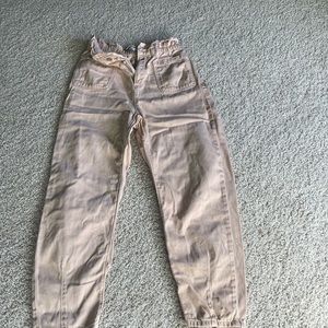 Zara baggy paper bag jeans. size US 6